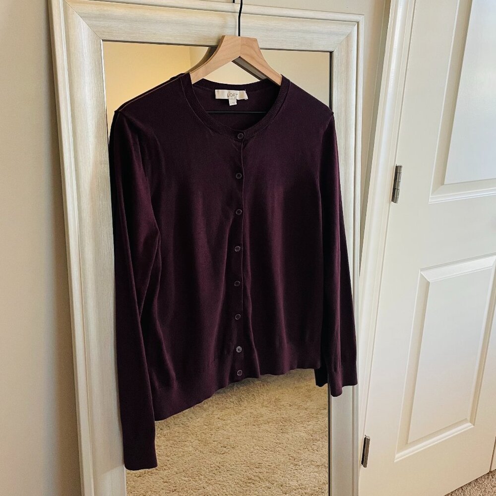 Ann Taylor Loft Women's Purple Button Up Long Sleeve Cardigan Sweater Size Large